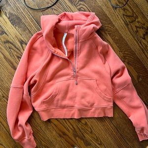 Lululemon Scuba Half Zip Cropped